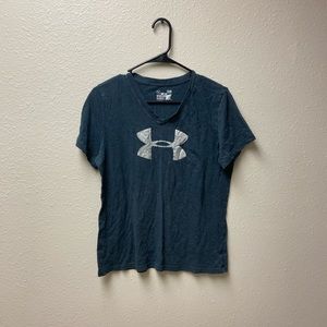 Women’s large under armour semi fitted shirt